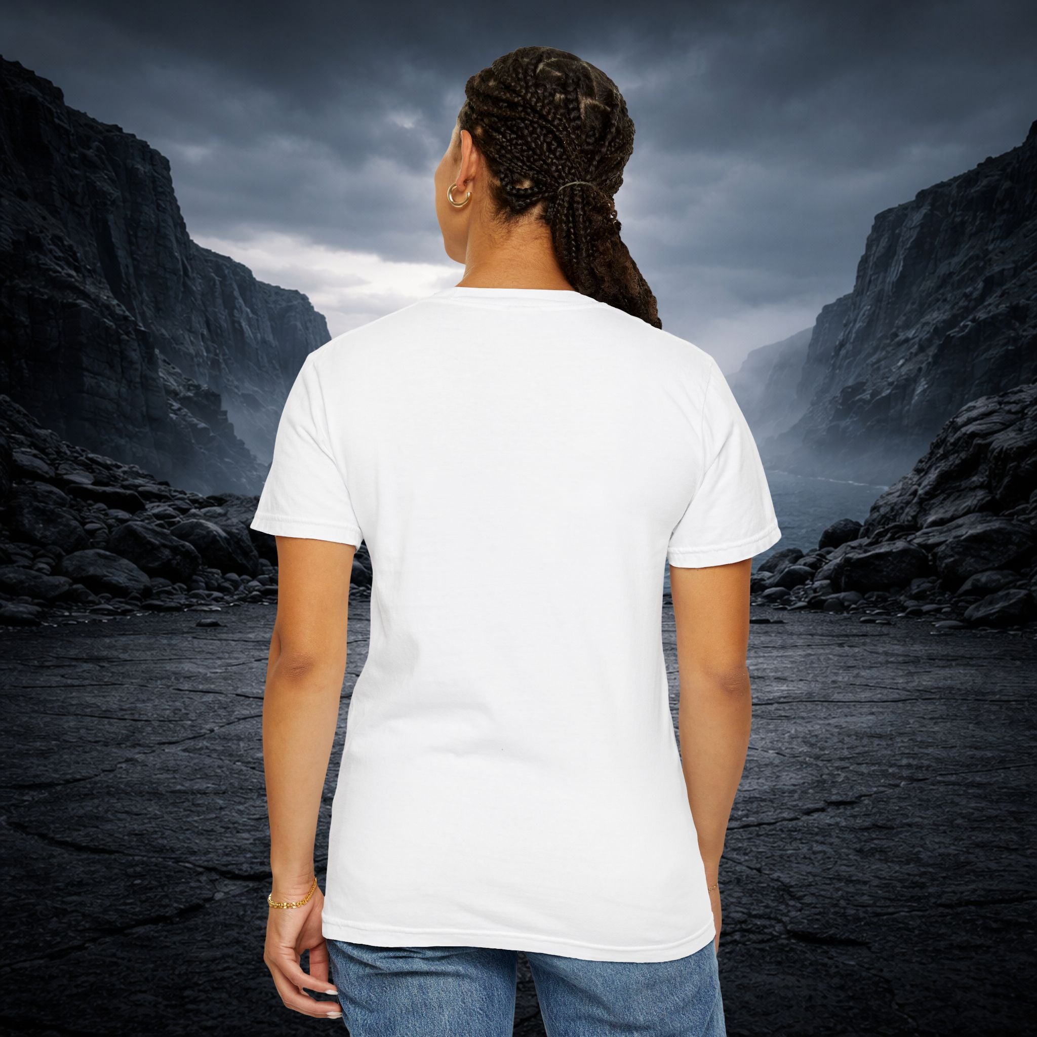 VYKN™ Classic Tee – Black Logo